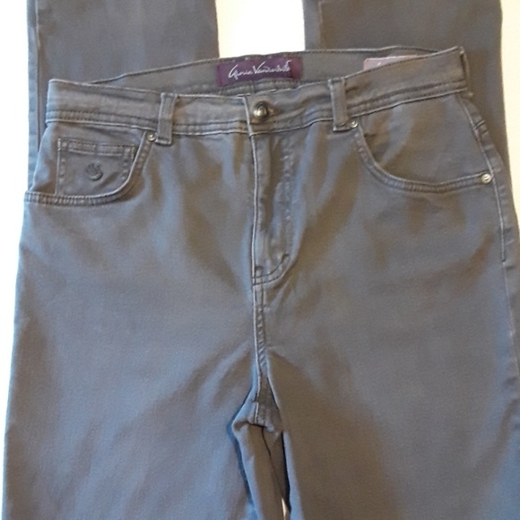 gloria vanderbilt gray jeans